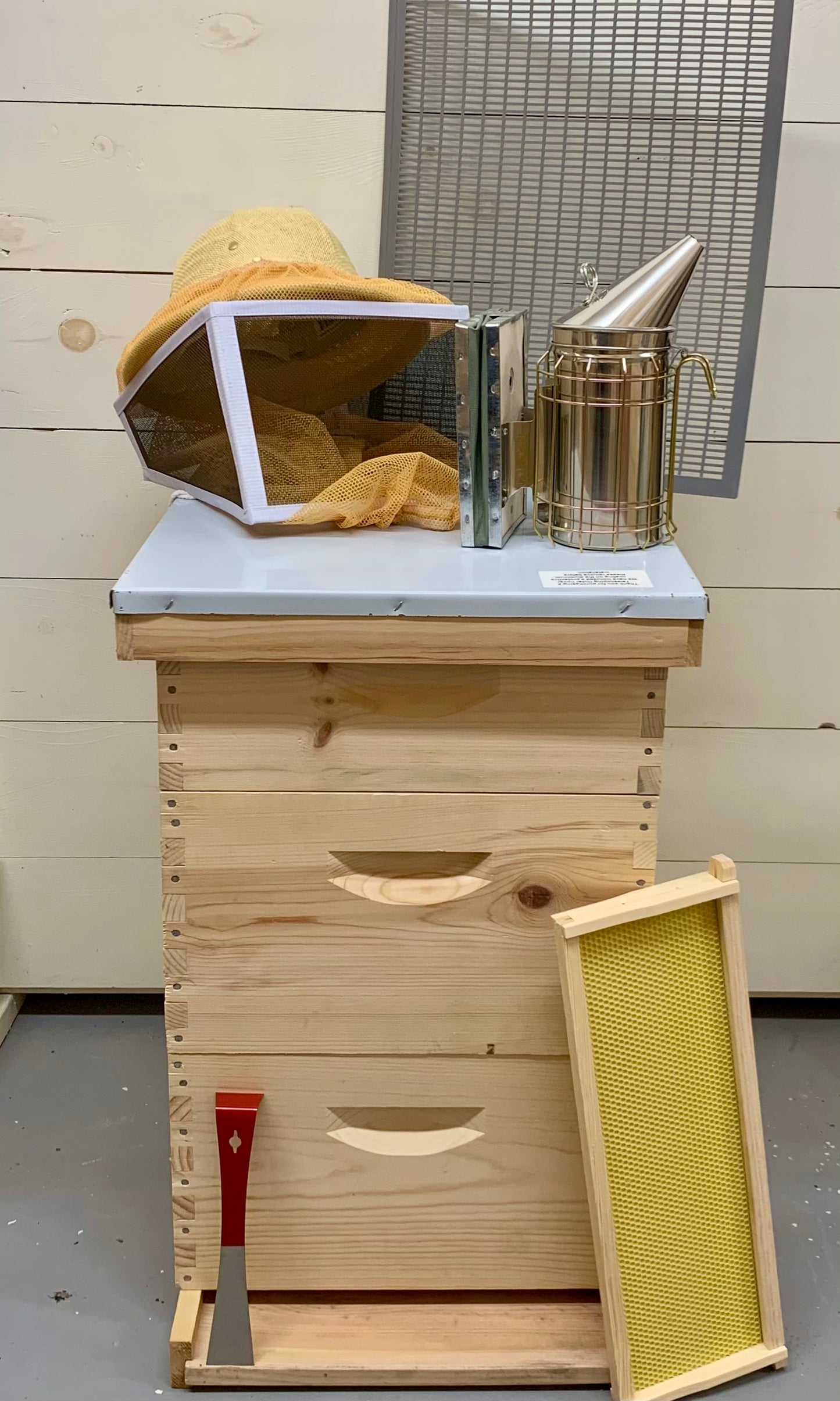 Sweet Meadows Standard Bee Kit